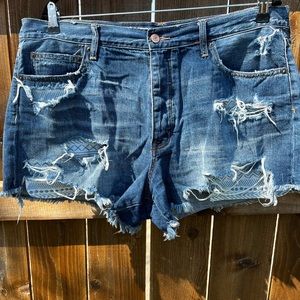 American Eagle Outfitters Vintage Hi-Rise Festival Denim Shorts, Size 18